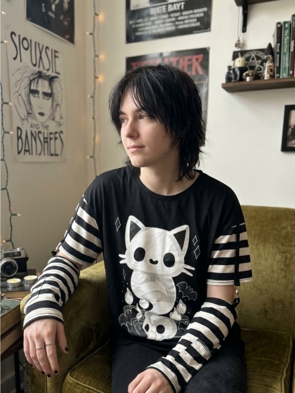 Black Cat Graphic Cat Tee with Striped Sleeves